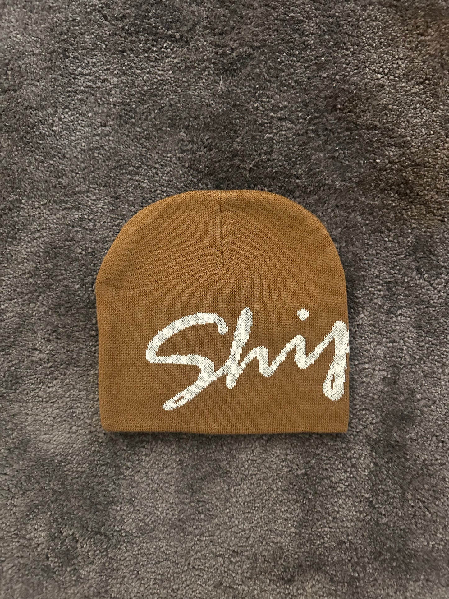 SCRIPT LOGO BEANIE IN WOOD